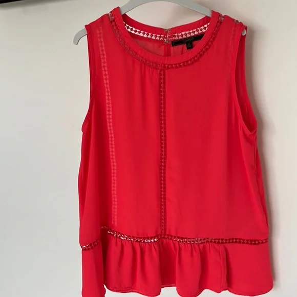 Size S top - Picture 1 of 5